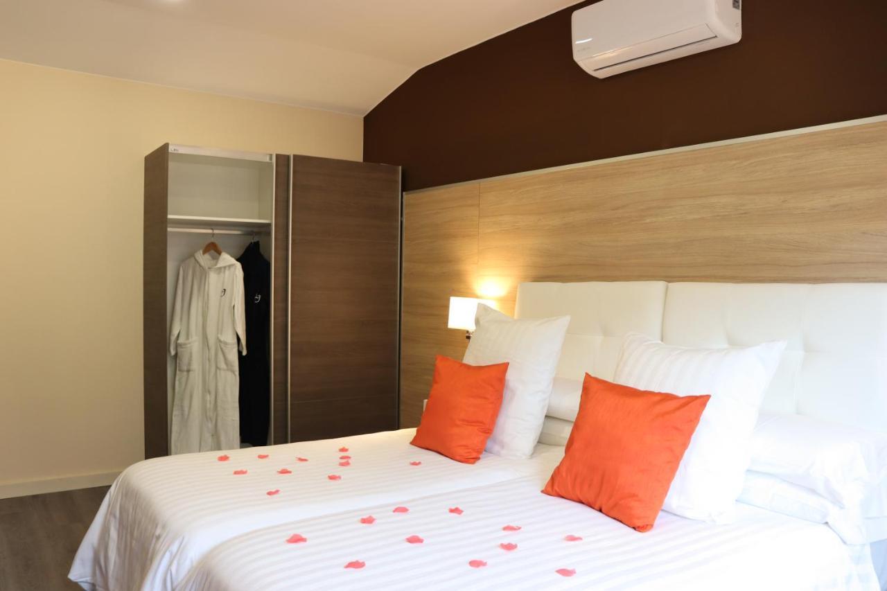 Hotel Restaurant Rose Des Pyrenees بيلفيان إي كيفيِراك المظهر الخارجي الصورة