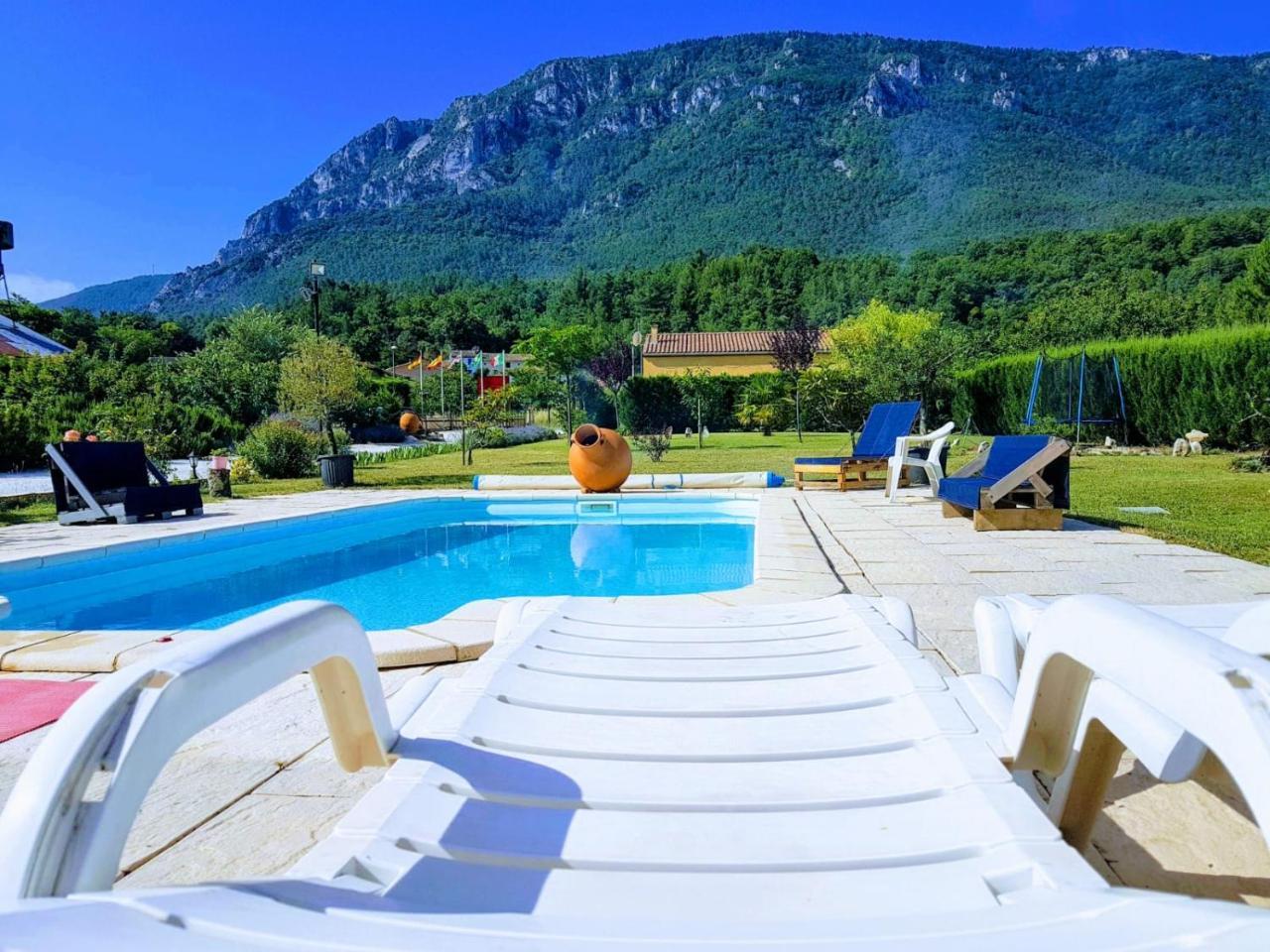 Hotel Restaurant Rose Des Pyrenees بيلفيان إي كيفيِراك المظهر الخارجي الصورة
